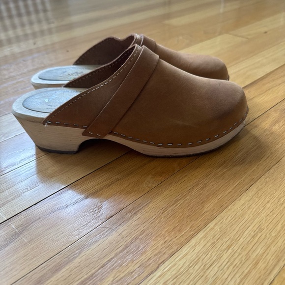 Lotta From Stockholm Classic Clogs - Picture 2 of 5
